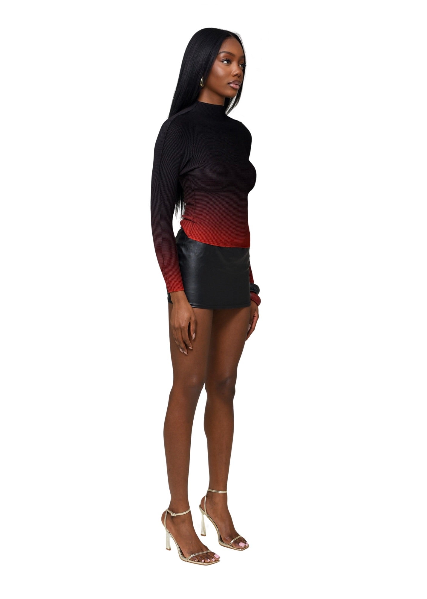 Dark mark long-sleeved top